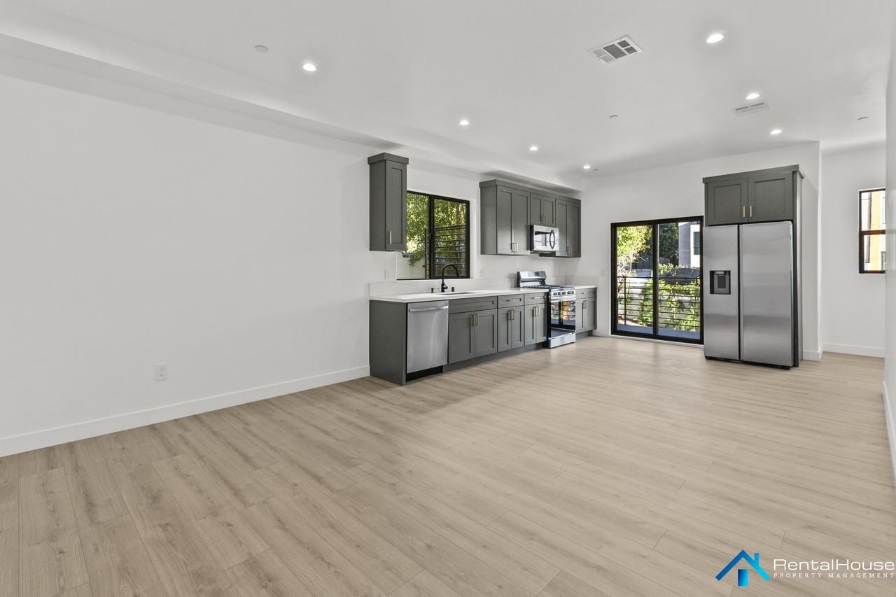 2821 Avenel Street #A - Photo 2 of 25