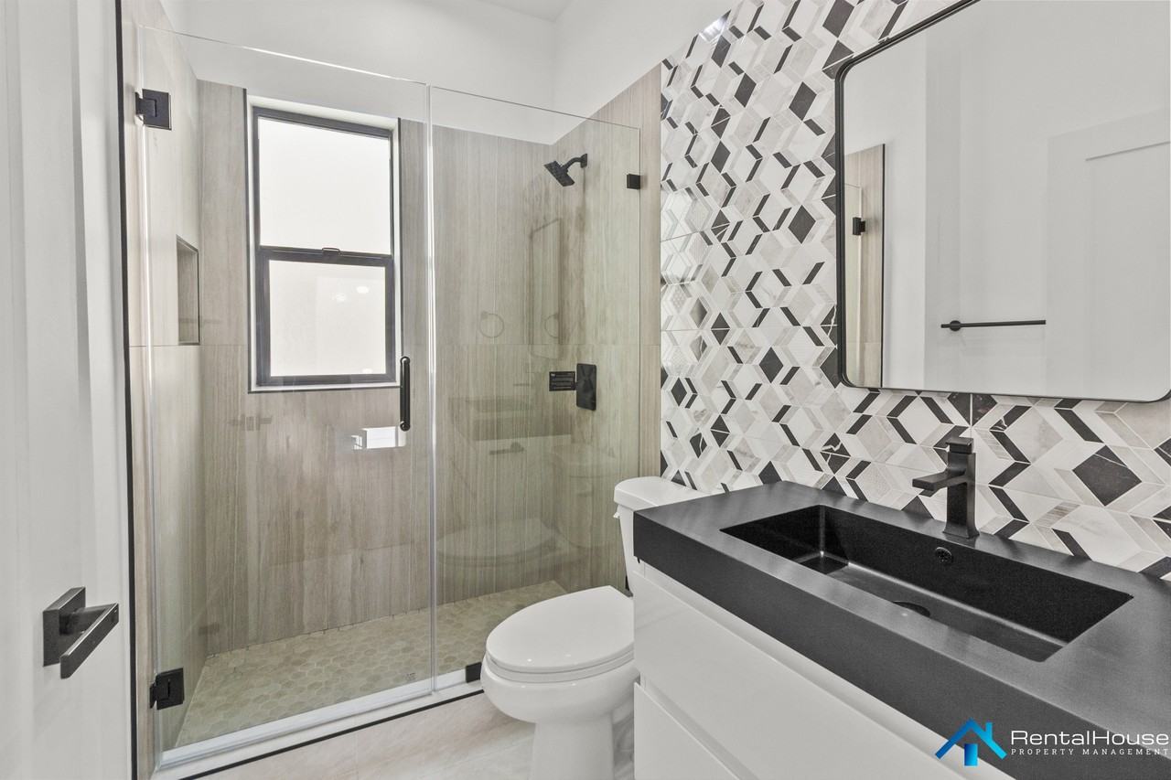 2821 Avenel Street #A - Photo 4 of 25