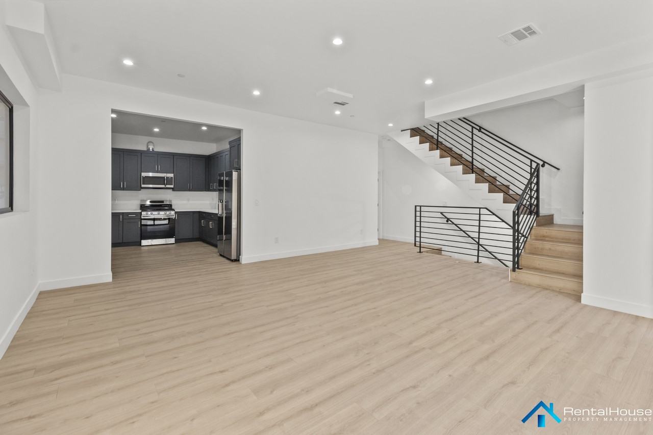 3005 La Paz Drive #A - Photo 2 of 27