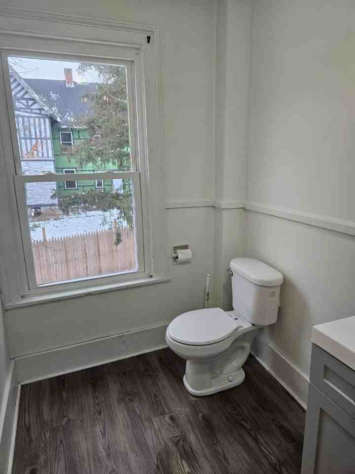 41 William - Photo 6 of 10