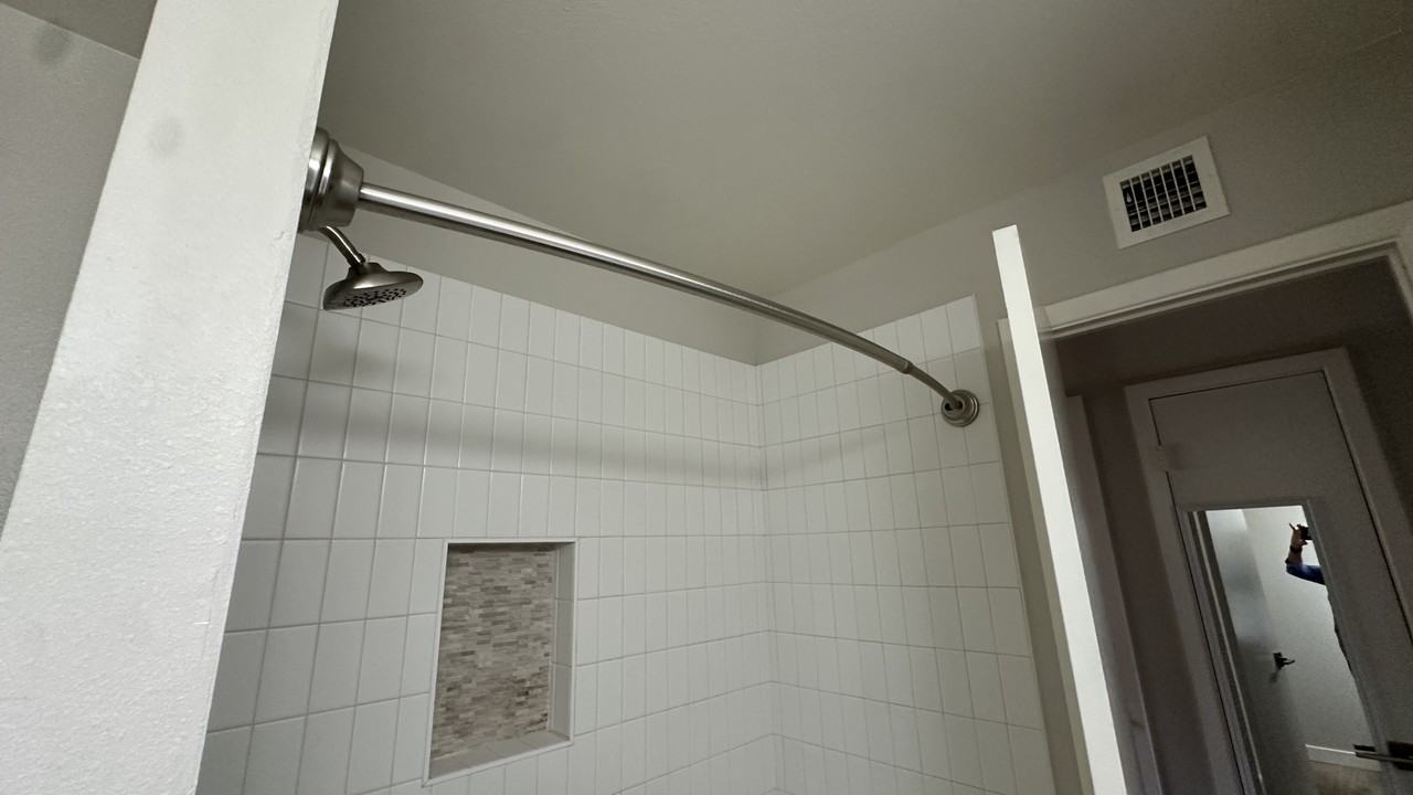 2806 South Mill Avenue #2808 - Photo 4 of 15