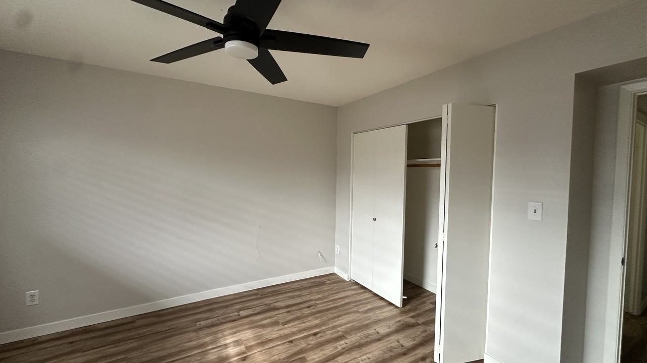 2806 South Mill Avenue #2808 - Photo 5 of 15