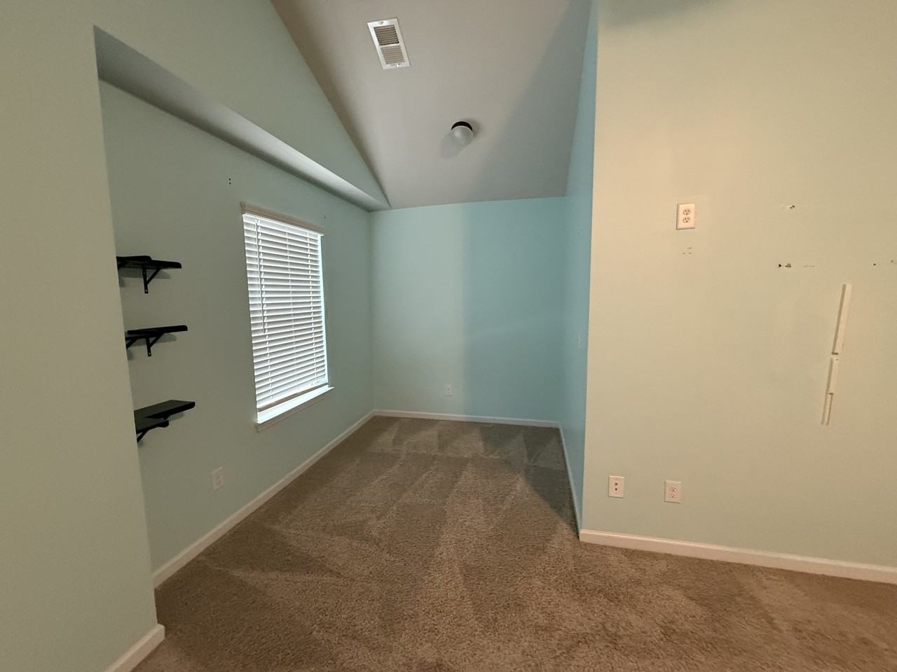 1050 Mcconaughy Court #NA - Photo 5 of 20