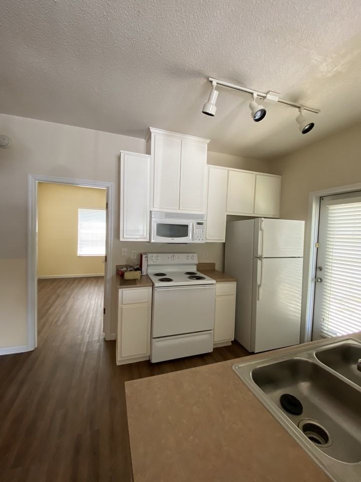 3133 Allison Marie Court - Photo 5 of 20