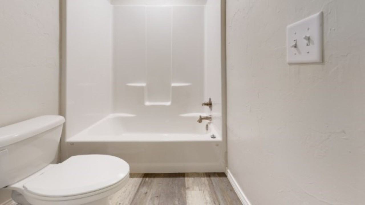 415 W James St #1 - Photo 6 of 17