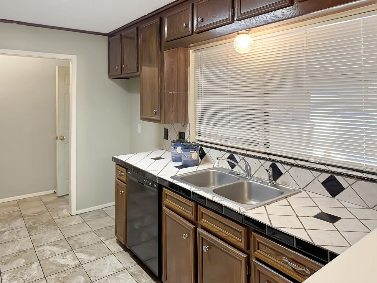 1524 Timber Creek Dr #NA - Photo 6 of 18