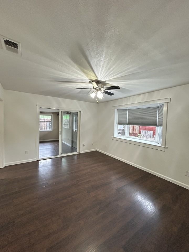 461 Pamela Drive #1 - Photo 7 of 12