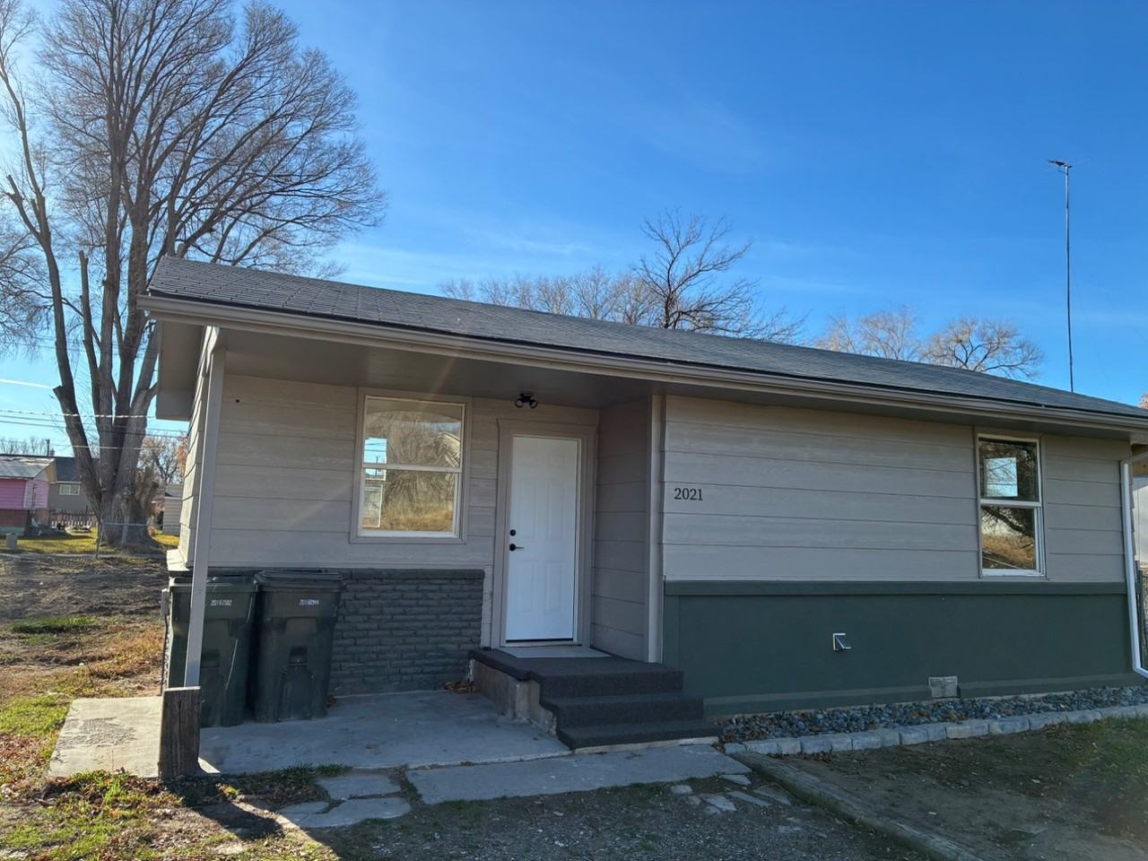 2021 18th Street - Photo 2 of 11