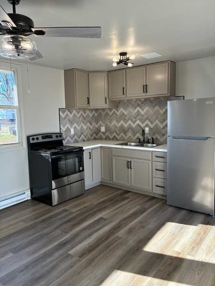 2021 18th Street - Photo 3 of 11