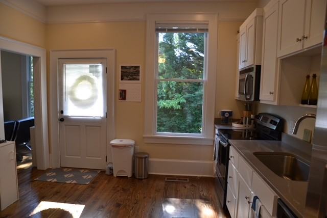 785 Boulevard #1 - Photo 4 of 22