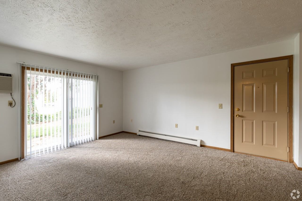 1801 Raleigh Avenue #12 - Photo 2 of 7