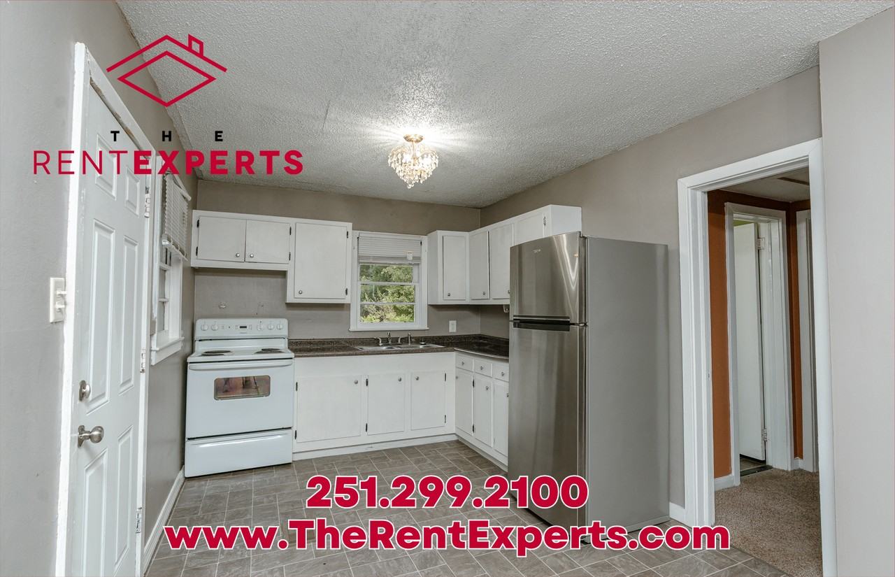 100 Esplande Avenue #1 - Photo 7 of 23