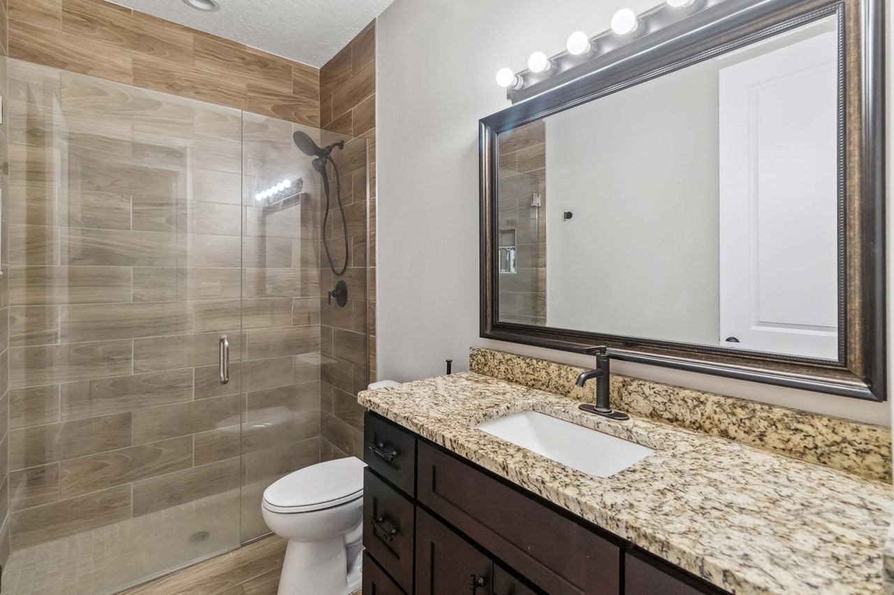 6592 Taxiway Cir #1 - Photo 7 of 21