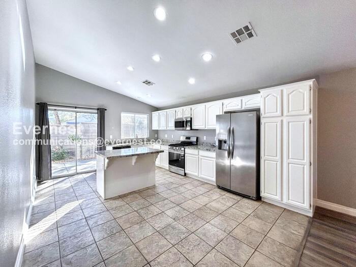 284 Cattlebaron Ter - Photo 3 of 17