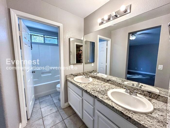 284 Cattlebaron Ter - Photo 7 of 17