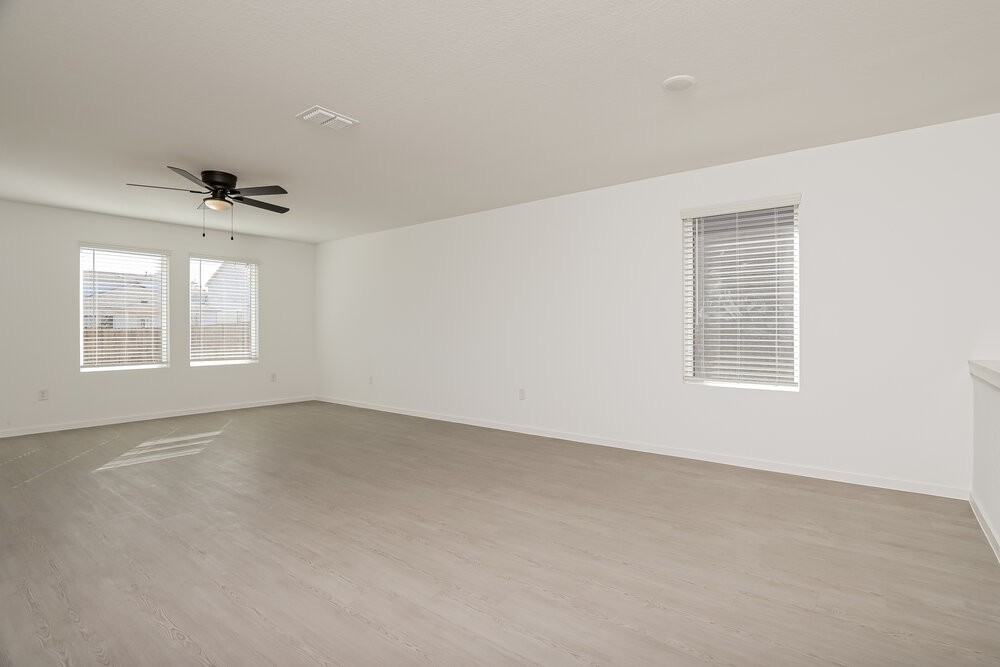 175 Amy Aly - Photo 6 of 16