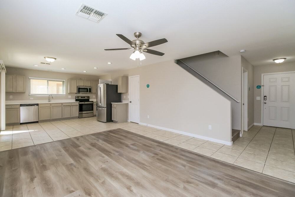 3453 S Chaparral Rd - Photo 6 of 17