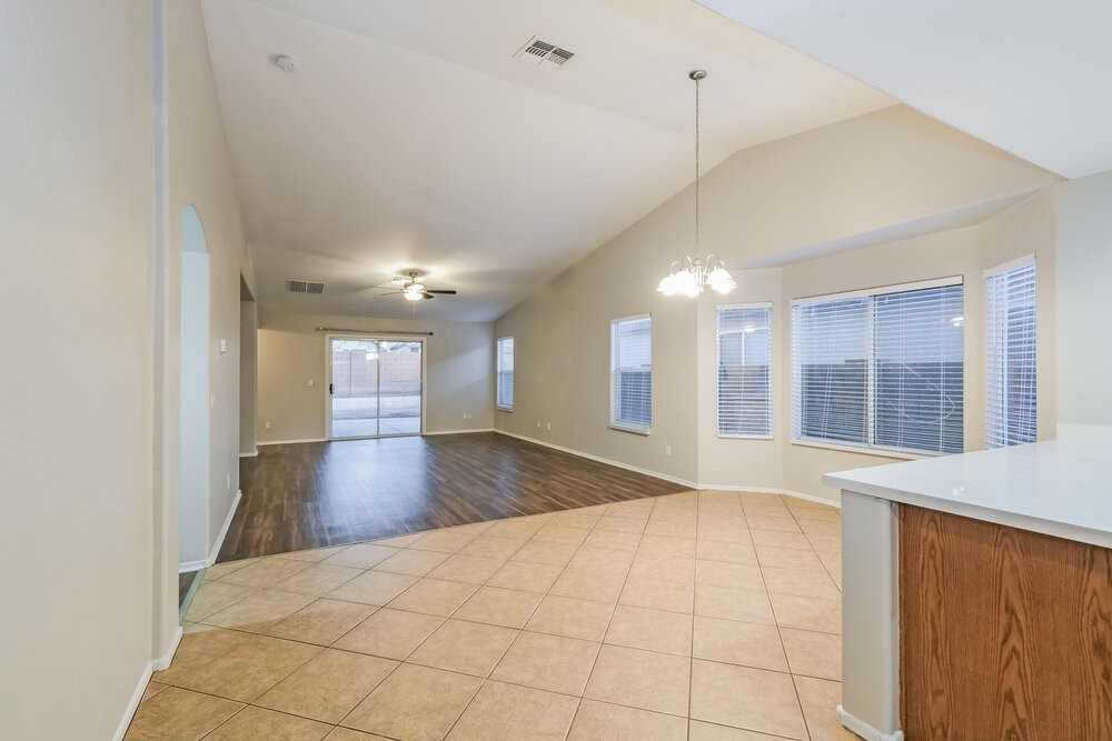 9132 Cordes Road - Photo 5 of 16