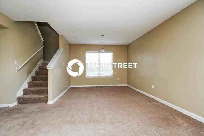 7327 Fox Creek Drive - Photo 6 of 17