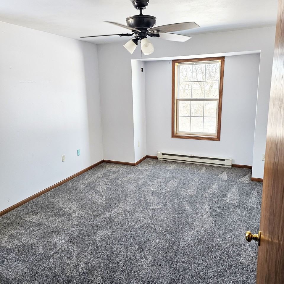 284 Minz Park Cir #4 - Photo 7 of 20