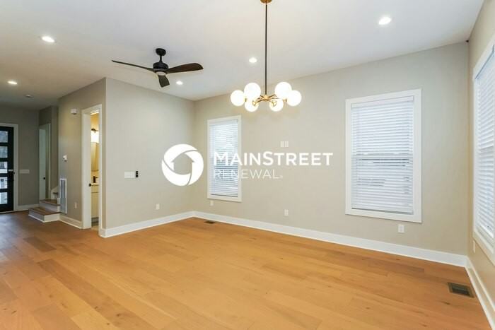 2142 Oakland Street #A - Photo 4 of 20