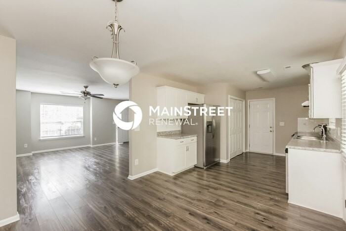 8148 Ottawa Ln - Photo 6 of 16