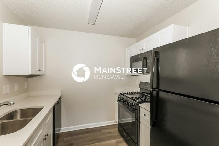 459 Eagles Crossing Circle - Photo 7 of 18