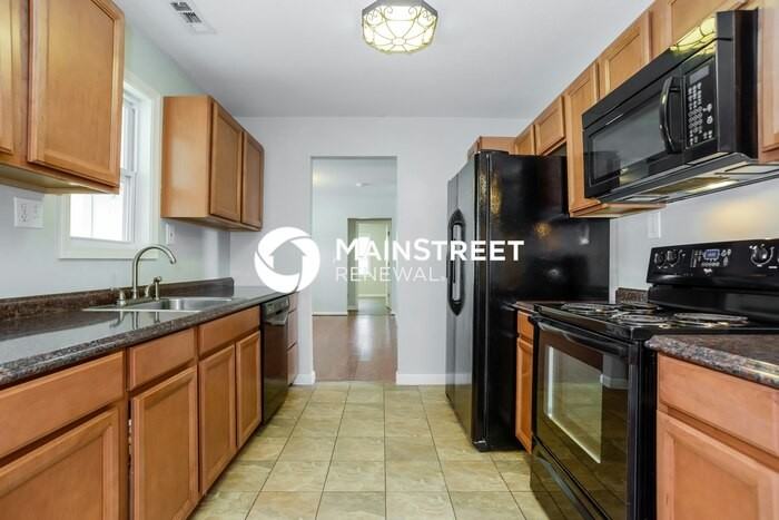 8524 W 86th St - Photo 7 of 16