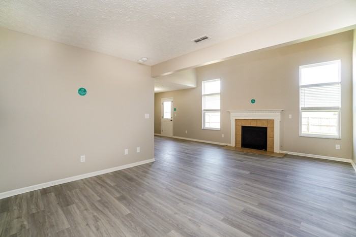 3902 Genteel Drive - Photo 4 of 17