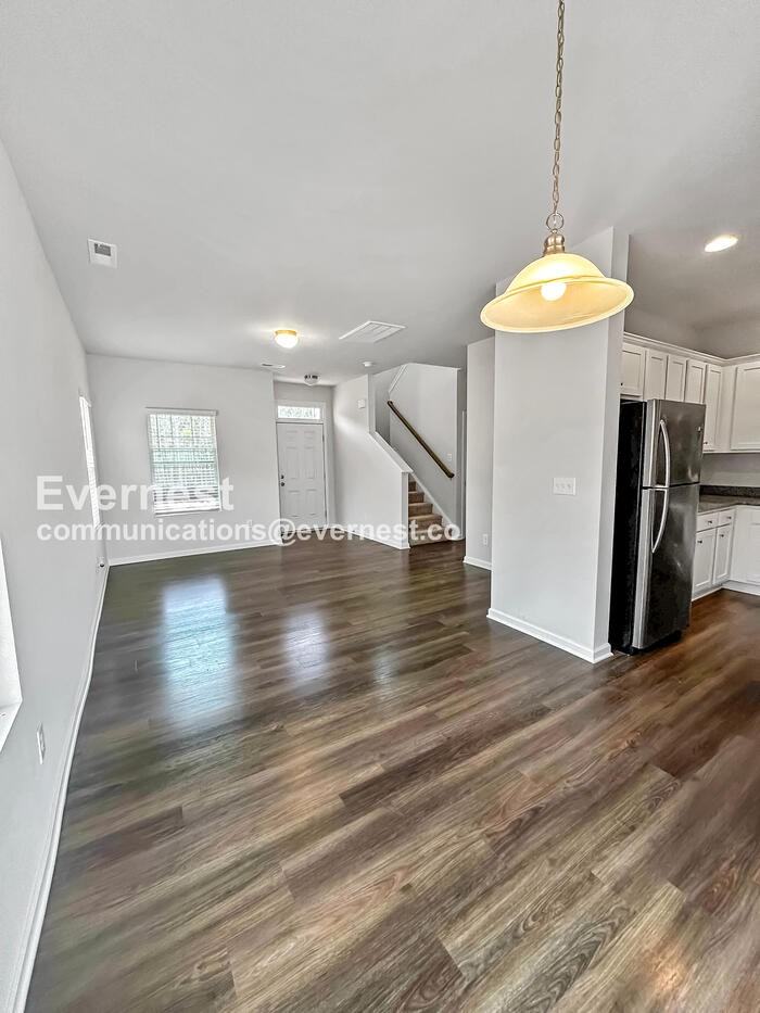 109 Big Bertha Dr - Photo 3 of 20