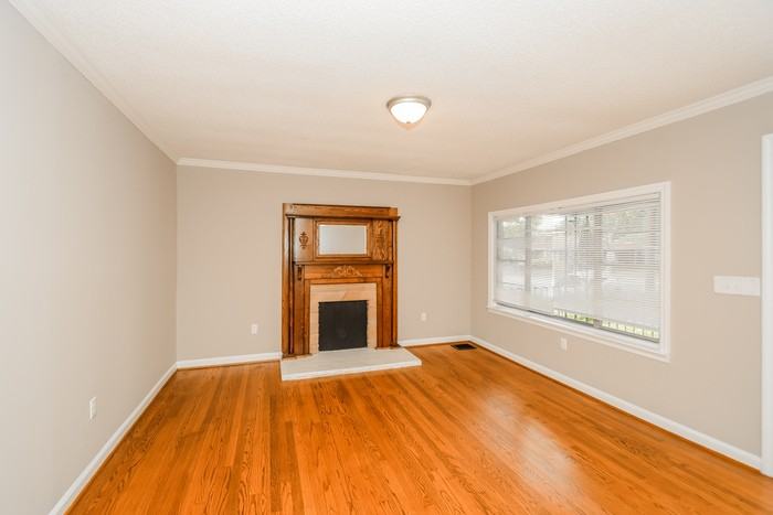 1032 Melody Drive - Photo 2 of 10