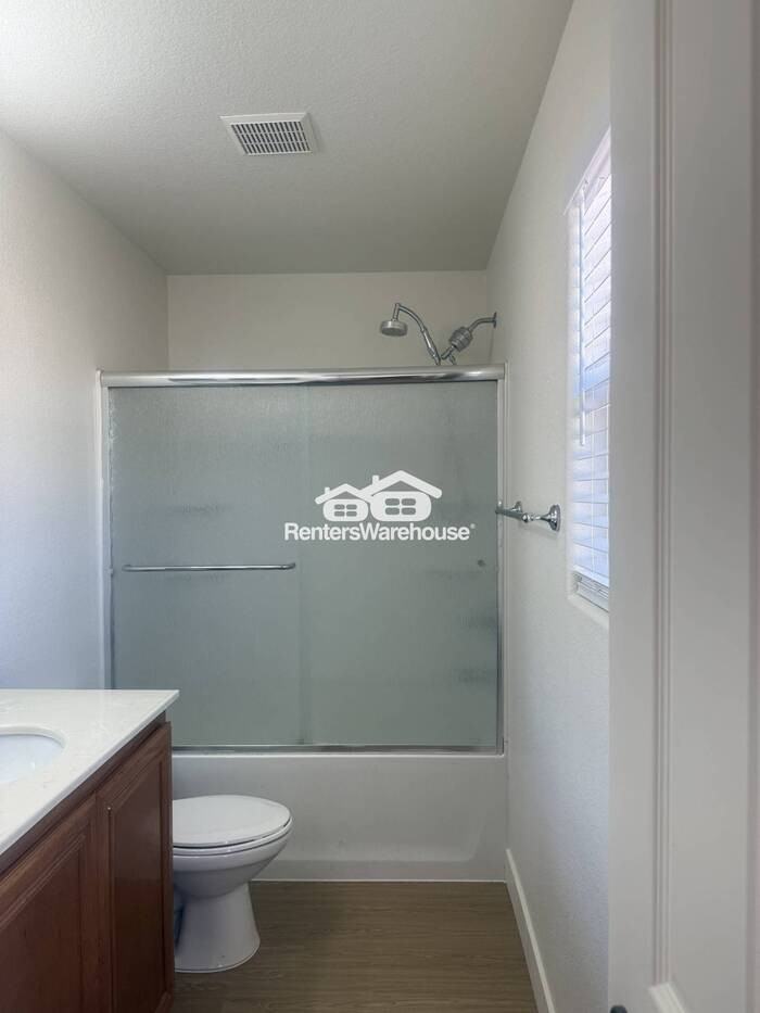 11852 Montclair Park Court - Photo 7 of 9