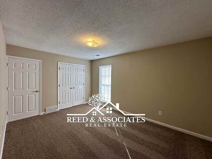 6845 Meadow Chase Ln - Photo 5 of 8