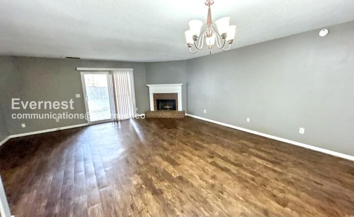 493 Cedar Crest Drive - Photo 5 of 19