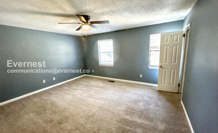 493 Cedar Crest Drive - Photo 7 of 19