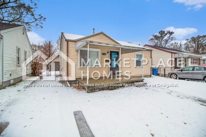 11084 Packard Avenue - Photo 3 of 26