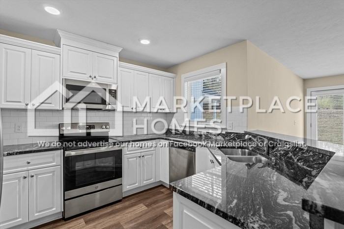 712 Chatsworth Way - Photo 6 of 30