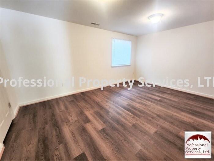 1206 Garst Court - Photo 2 of 25