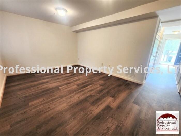 1206 Garst Court - Photo 3 of 25