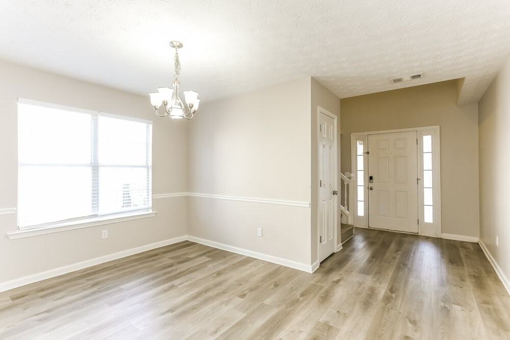 260 Toffee Ct - Photo 6 of 17