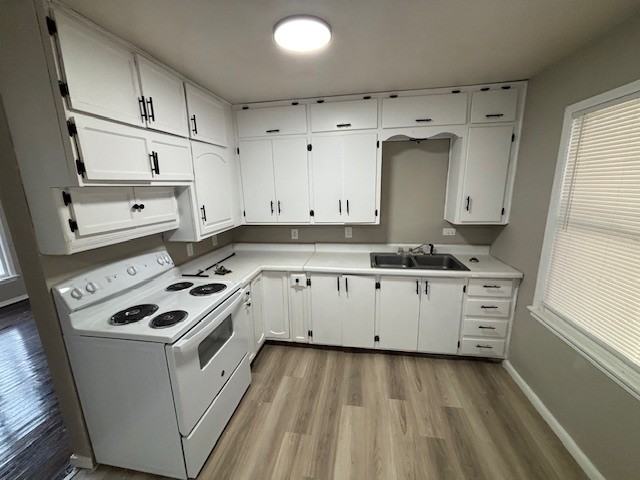 4427 South Osage Street - Photo 5 of 17