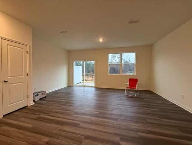 2053 Glen Crossing Drive - Photo 3 of 19