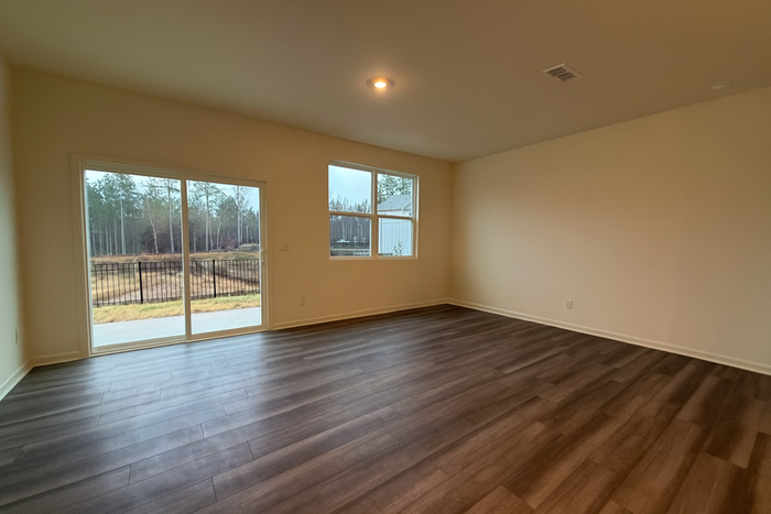 2053 Glen Crossing Drive - Photo 5 of 19