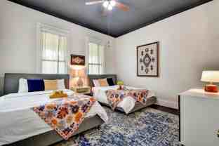 319 East Courtland Place #NA - Photo 1 of 1