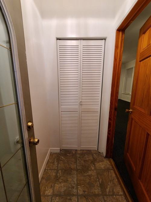 1235 North Artesian Avenue #1 - Photo 2 of 18