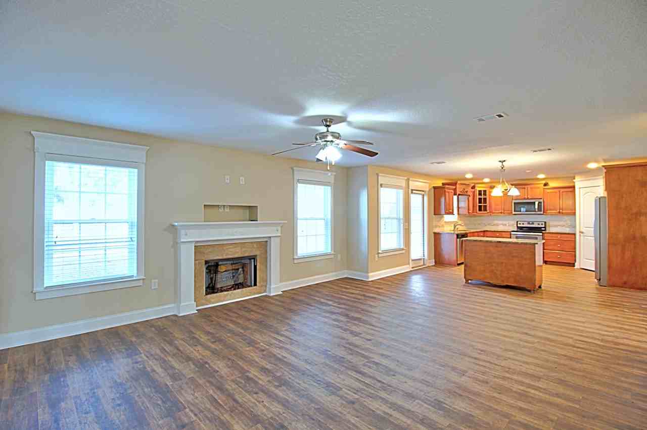 381 Mancy Garrison Loop #1 - Photo 6 of 40