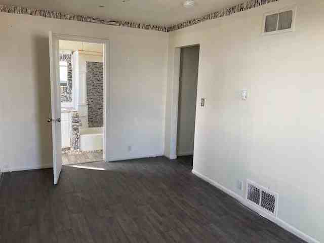 375 North Walnut Street #2 - Photo 4 of 7