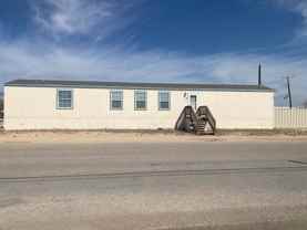 913 Southwest 1st Street #1 - Photo 1 of 1