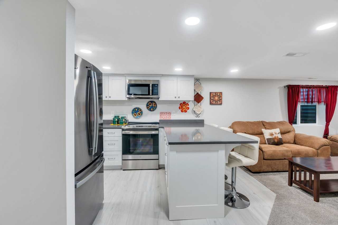 274 3rd Street - Photo 4 of 15