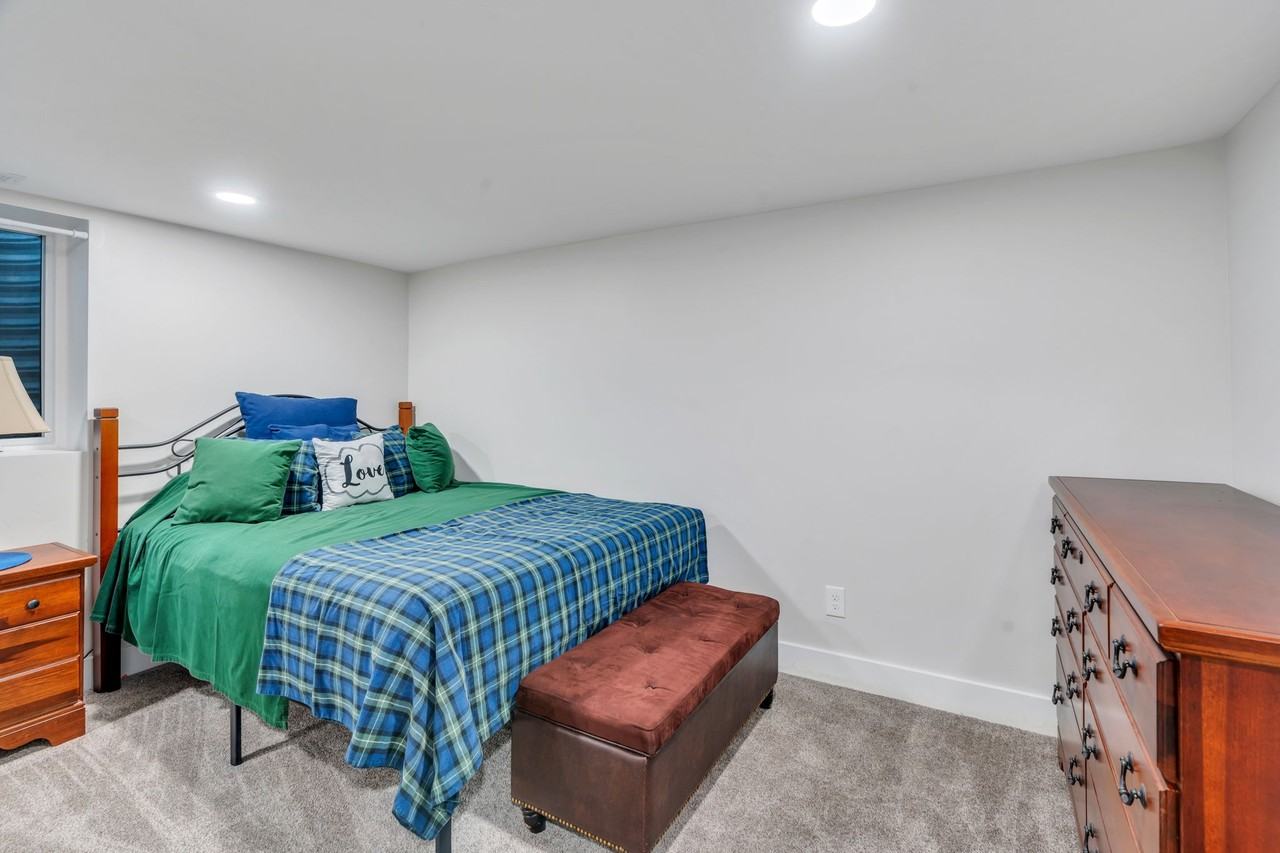 274 3rd Street - Photo 7 of 15